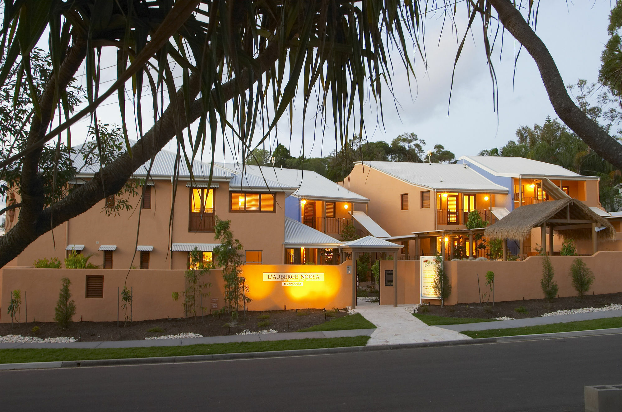 L'Auberge @ Noosa Bagian luar foto